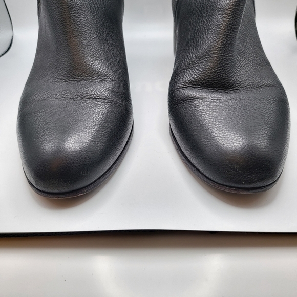 Eileen Fisher Pebbled Leather Black ankle boots Size 10 - Picture 4 of 11